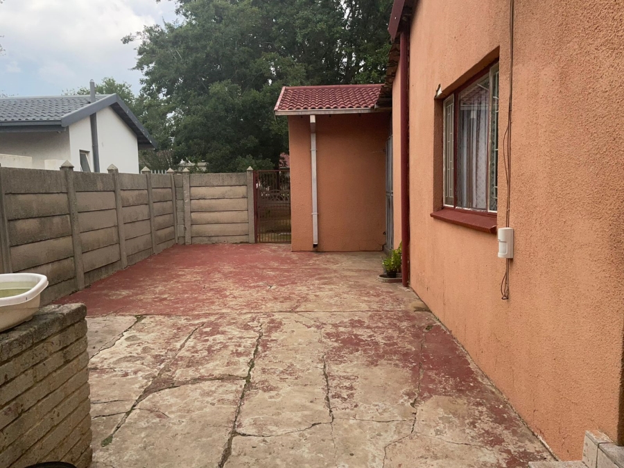 3 Bedroom Property for Sale in Sasolburg Ext 11 Free State